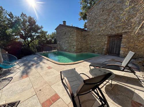 L'Oustaou des Monges