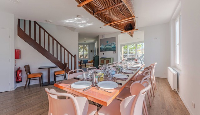 L'oustaou, Parfait Pour des Vacances en Groupe à la Plage