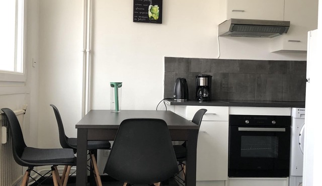 L'urban - Appart au Top! Studio + parking + equipped for long stays