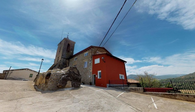 LA ABADIA RURAL HOUSE-LA PEÑA APARTMENT