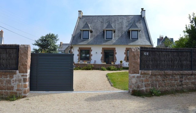 La Baïta spacious house 200m from the beach