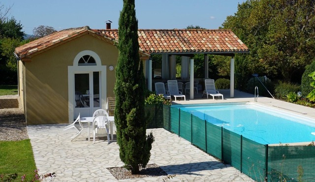 La Bakénia, Gite "Joini" with swimming pool and airconditioning
