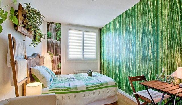 “La Bambou”: rejuvenating and plant-based! Air conditioning and free/secure parking!