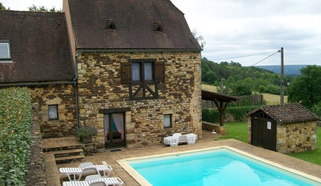 LA BARONNIE 4/6 pers 24260 Audrix near the most visited sites of Périgord Noir