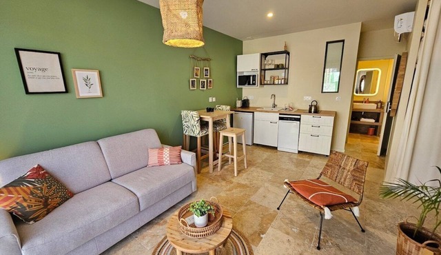 La Bastide-Apartment-Garden view-Private Bathroom-Apartment