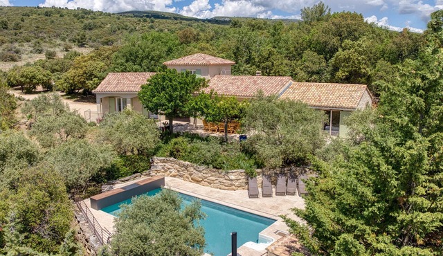 La Bastide d'Eloise - Lioux - Ideal for families