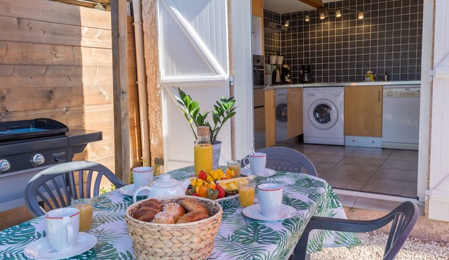 La Bastide, duplex villa at 300m from the sea