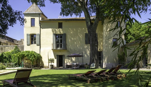 La Bastide luxury villa with pool and outdoor cinema near Uzes, Provence