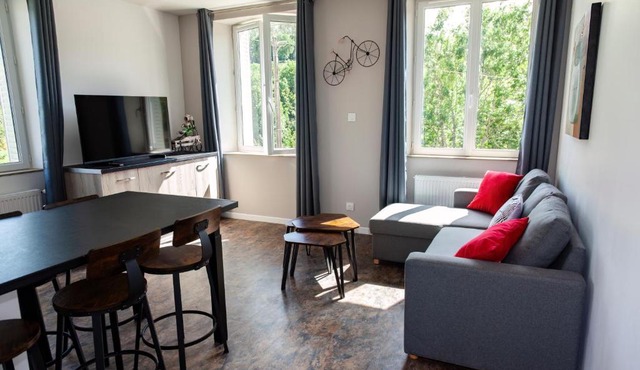 LA BATISSE l'arbre beige