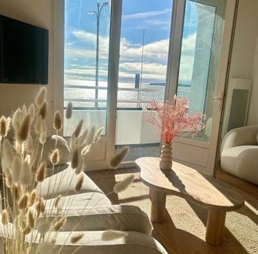 LA BAULE coeur de ville - Villa Pacis - Face MER vue exceptionnelle - Jusqu'à 15 pers - 6ch 5sdb - Jardin & barbecue