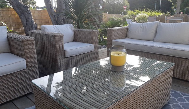 La Baule-Villa Maeval- 8 pers - jacuzzi and garden with trees