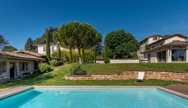 La Belle Etoile - Convivial house with a relaxed holiday atmosphere