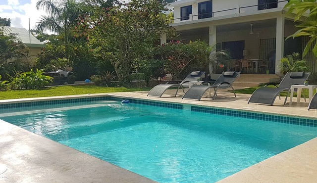 La Belle Créole, home for 5, peaceful, close to the beaches