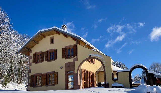 La Belle Vue**** - Comfort in harmony with Nature - SPA