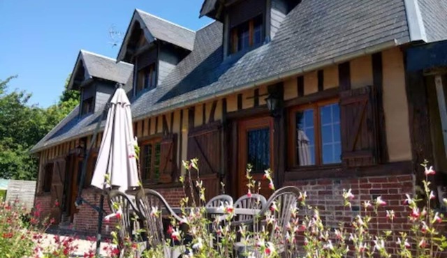 La Bergerie, Cottage Normand Pour 5 Personnes. Piano