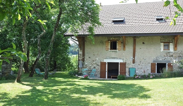 La Bergerie, apartment in an old farmhouse!