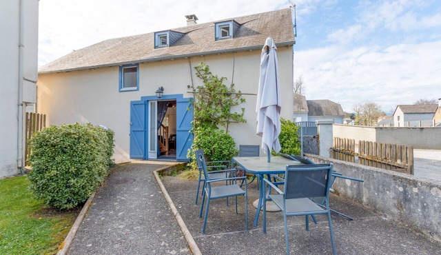 La Bergerie – Cozy House 5 min from Lourdes, Private Garden, Terrace, WiFi