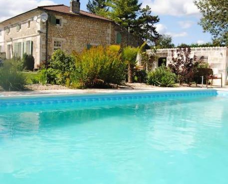 La Bergerie - Holiday home with private pool in Charente Maritime