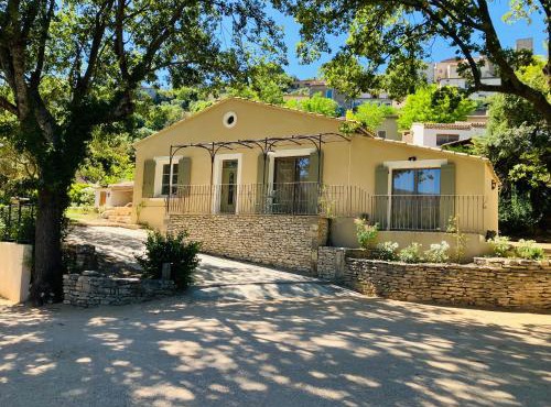 La Bohème à Lacoste