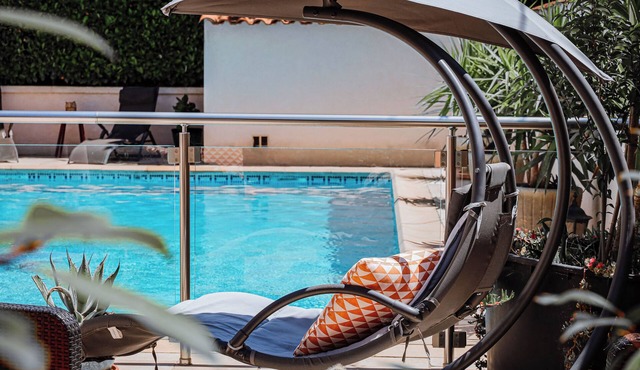 LA BOHEME - Villa Paula - charming house - 2 bedrooms - swimming pool & jacuzzi