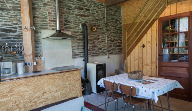 LA BOUTIQUE DU PÈRE DOMINÉ