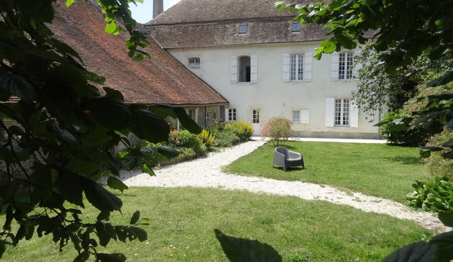 La Buissonnière, a very large 18th-century family country house