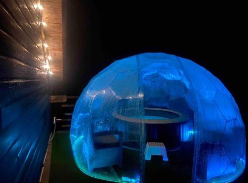 La Bulle/Jacuzzi, dome et terasse à la campagne