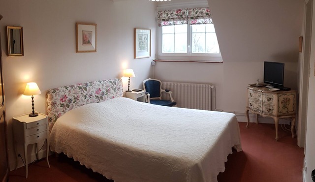 La Bulle Mathusalem Guest Room on the Opal Coast, 8 km from Berck, 15 km from Le Touquet