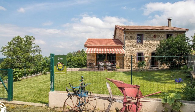 La Charrue - Saint-gervais-sous-meymont