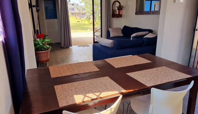 La casita azul (whole house)