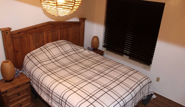 La Cabaña - A peaceful and pet-friendly chalet in Brownsville, Ca