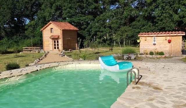La cabane aux oiseaux chalet with swimming pool.