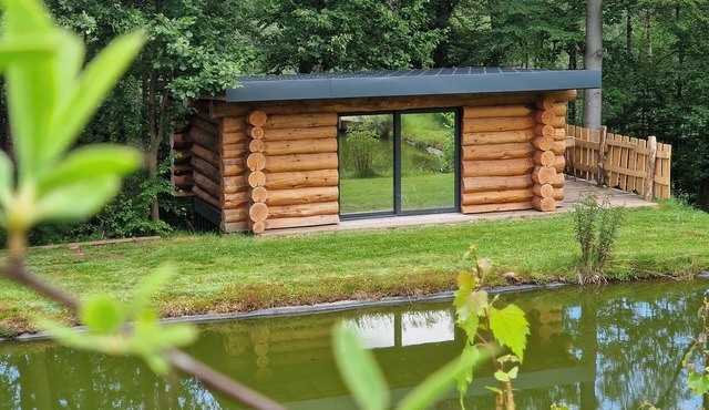 La Cabane de l'Étang du Domaine de la Forestière