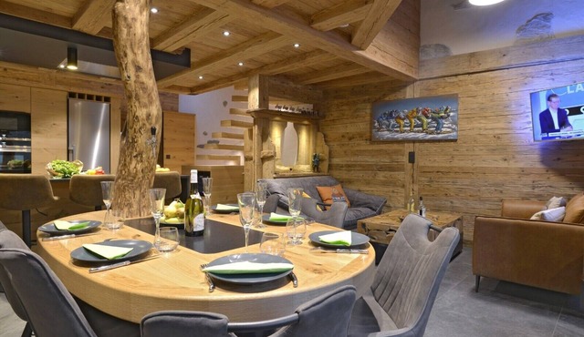 La cabane luxury apartment in the heart of the village