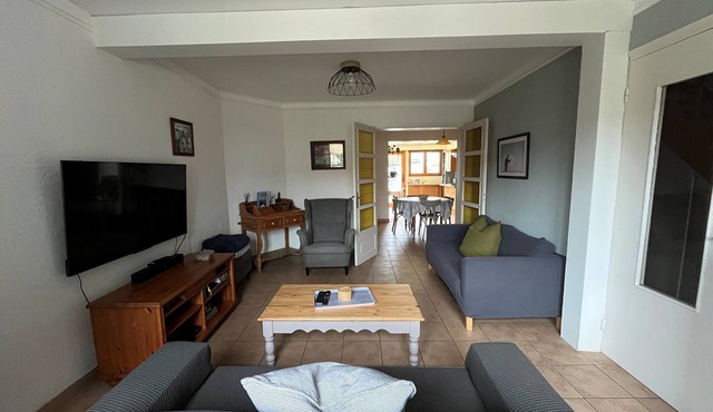 La Cabine de Plage - 3 bedroom house & garden 1 minute from the beach!