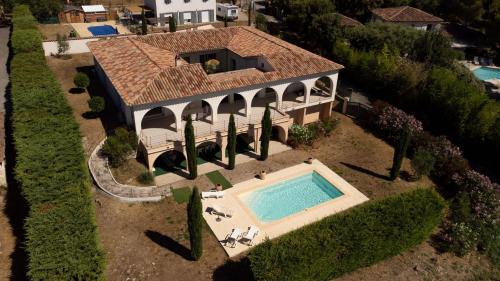 La Cabri 5 Chambres Piscine
