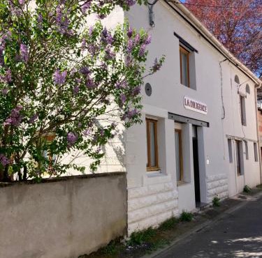 La calèche, la Diligence, centre St Jean de Losne
