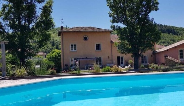 La Calade - LE PERREON