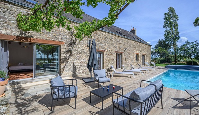 LA CALYPSO - Magnifique longère avec piscine !