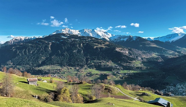 La Camona - your cozy alpine getaway in Ladir (Flims/Laax ski area)