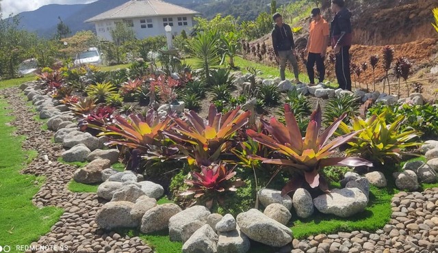 La Cantane Villa in Kundasang offers a spacious villa, with breakfast included