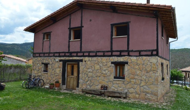 La Casa de Enmedio