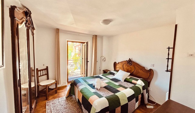 La Casa de la Plaza: Cozy rural house in the heart of Rascafría