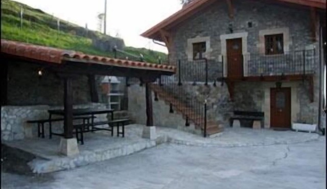 La Casa del Acebal for 11 people