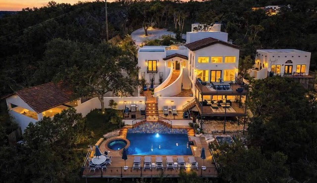 La Casa Grande | Pool & Views | Game Room
