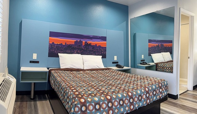 La Casa Motel Burbank Airport - LA
