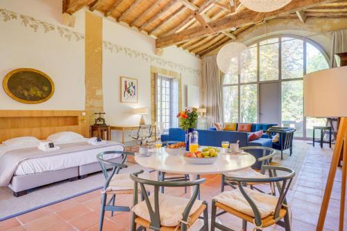 La Casa Vérac