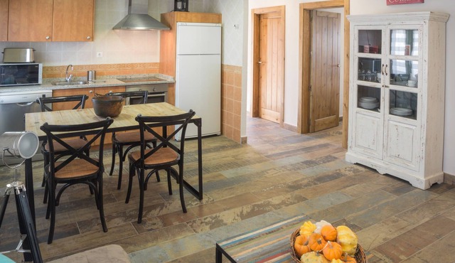 La Casica Bardenas cottage for 4-6 people