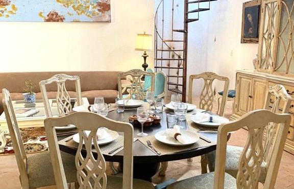 La Casita Azul