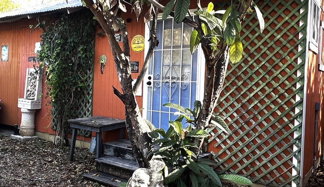 LA CASITA ON EAST 7TH STREET